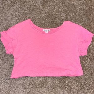 BASIC CROPPED TEE